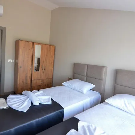 Mykonut Erna شقة فندقية 4*