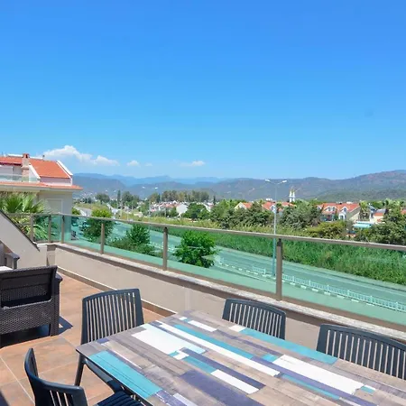 Mykonut Erna Aparthotel