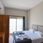 アパートホテル Mykonut Erna フェティエ