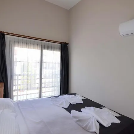 Aparthotel Mykonut Erna